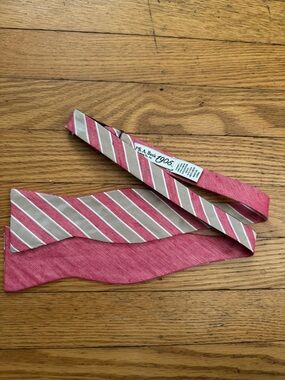 Jos. A. Bank Pink and Cream Striped Men's Tie Silk and Linen